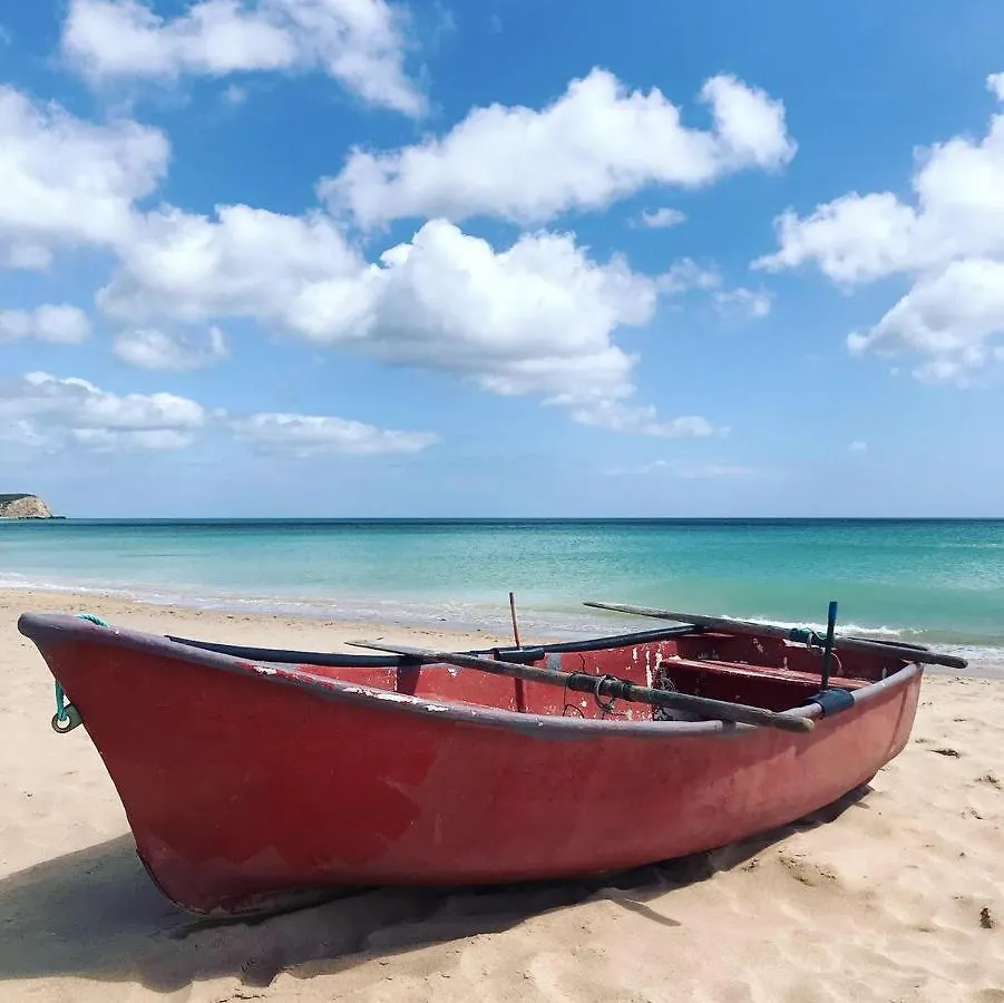 Beachhouse Algarve, Beach 50M 塞勒玛 0*,  葡萄牙